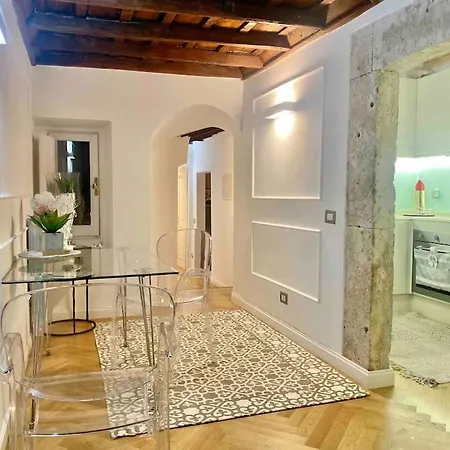 Apartment Romanlux *